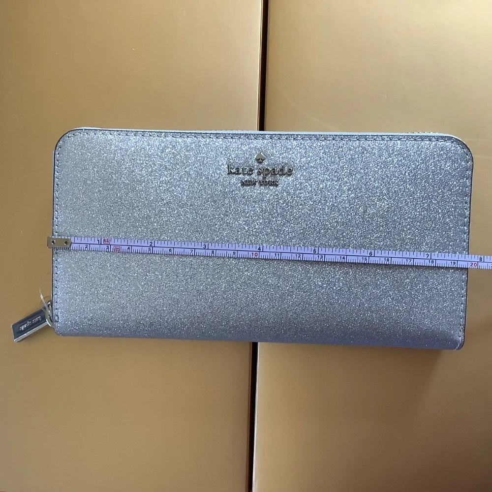 Kate Spade New York GLIMMER LARGE CONTINENTAL WALLET Silver